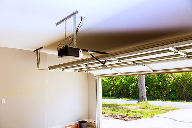 Top rated local Garage Door Installation specialists in Wolfforth, TX